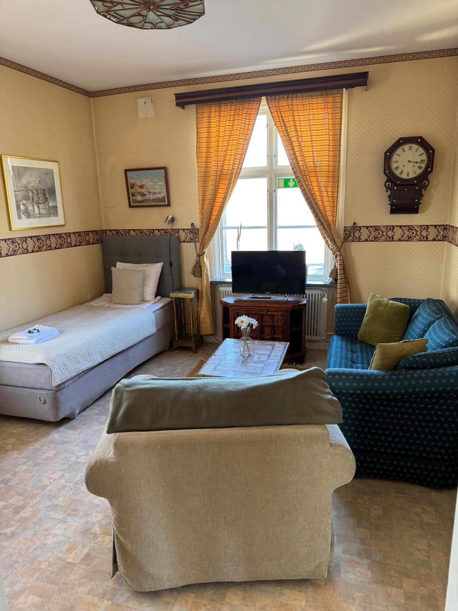 סקארה Brunsbo G:A Biskopsgard Hotell & Konferens מראה חיצוני תמונה